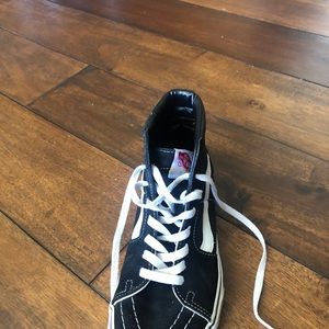 Black vans high tops